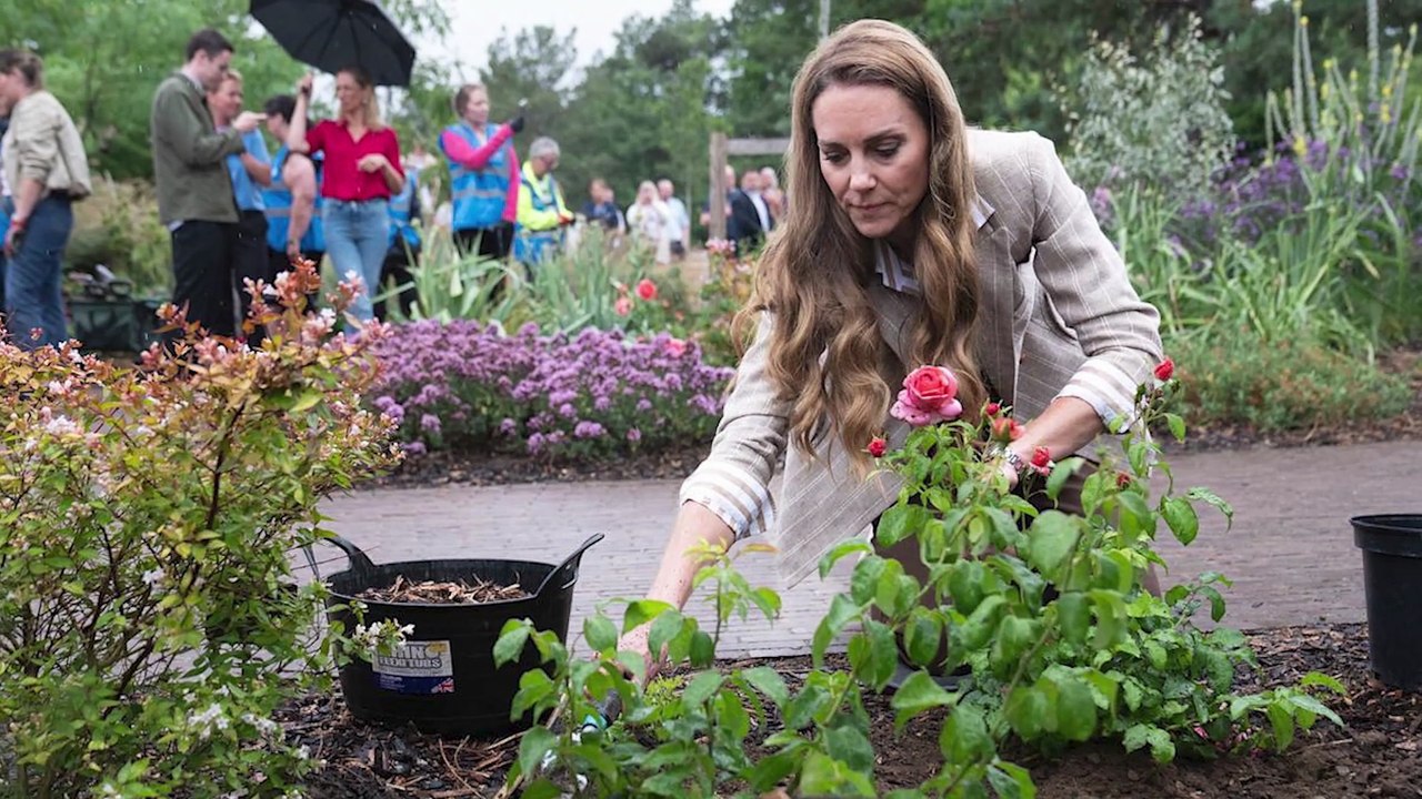 Is Meghan Markle Trying To Be Kate Middleton?