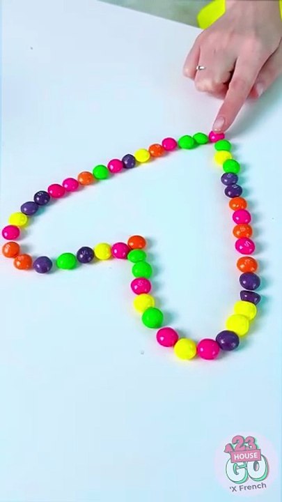 Un arc-en-ciel coloré directement sur votre ass...