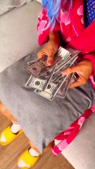Magic Trick? Money Turns Into a Napkin! 😱💵🧺