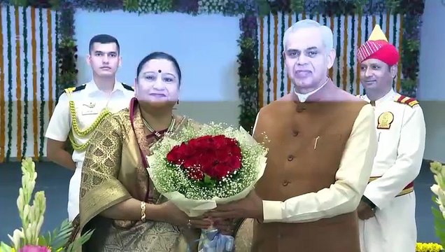 GANDHINAGAR LADY GOVERNOR BIRTHDAY BLOOD DONATION CAMP BY GUJARAT GOVERNOR