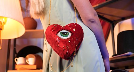 Un voyage coloré dans la création de sacs uniques !