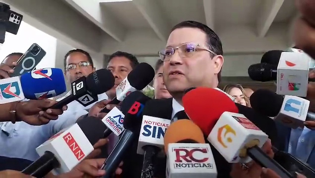 Eduardo Zans Lovaton despide a Fello Suberví y descata su legado como funcionario