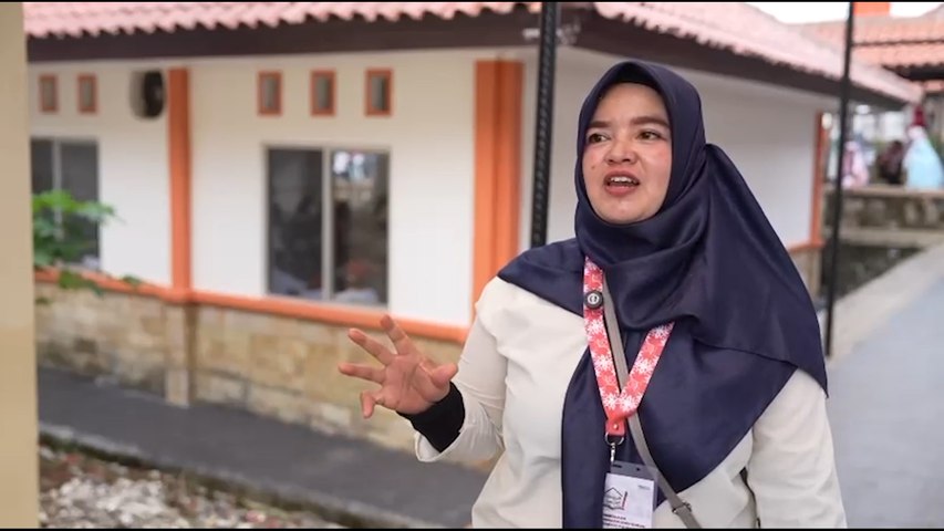 Anakku Dirawat Benar-Benar: Kelegaan Seorang Ibu Tunggal di Bogor yang Terbantu Sekolah Rakyat