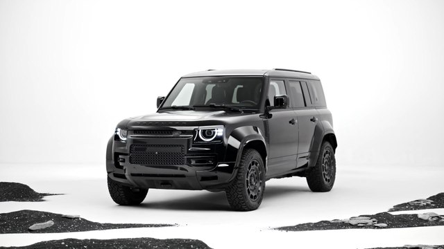 Einführung des Range Rover SV Black - Neue Maßstäbe bei Audiosensorik und markante neue Designdetails für den Luxus-SUV