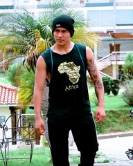 Su novio y su madrastra la usaron_ pero un ladrón le devolvió la vista y la felicidad.