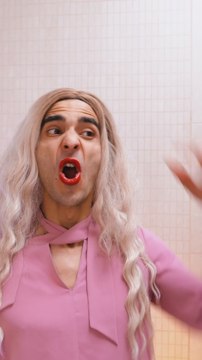 Fun Soap Dispenser for Messy Situations! 🧼🤣 #Gadgets #Funny #ASMR