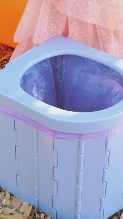 Genius Portable Toilet for Outdoor Camping! 🚽⛺ #ASMR #Camping #LifeHacks