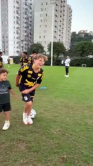 Neymar oğluna bile acımadı!