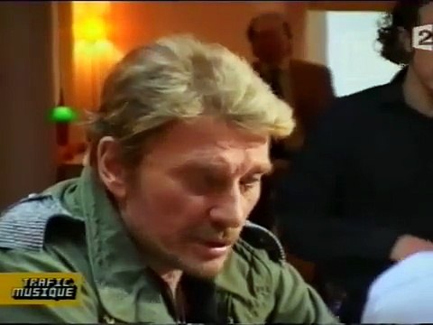 Johnny Hallyday évoque Jimi Hendrix – Interview exclusive | Traffic – France 2 (26 octobre 2002)