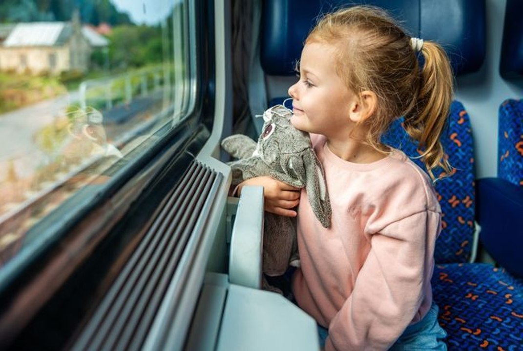 Votre enfant peut-il voyager seul en TGV, TER et OUIGO ? Ce qu’il faut savoir avec les trains de la SNCF