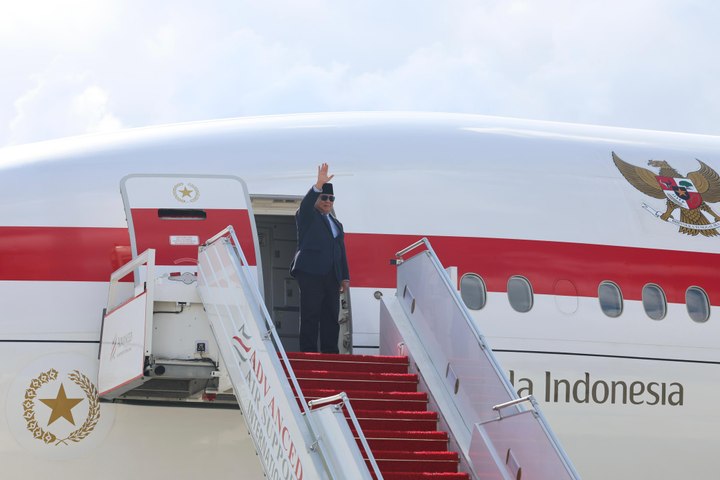 Prabowo Bertolak Kembali ke Indonesia, Akhiri Kunjungan Kerja dari Saudi hingga Prancis