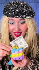 I Used My Legs to Catch Free Money?! You Won’t Believe This 😂🦶💸