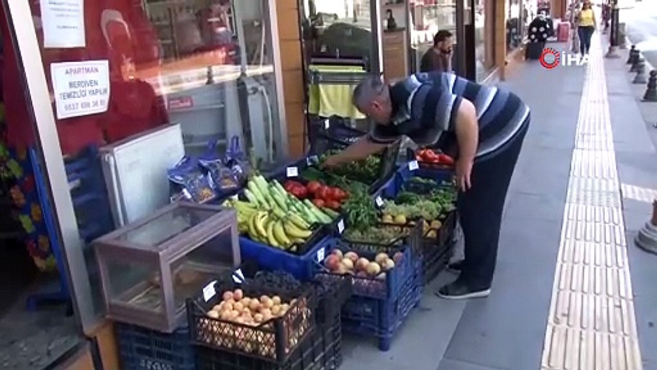Dilencinin 1 günde topladığı para görenleri hayretler içerisinde bıraktı!