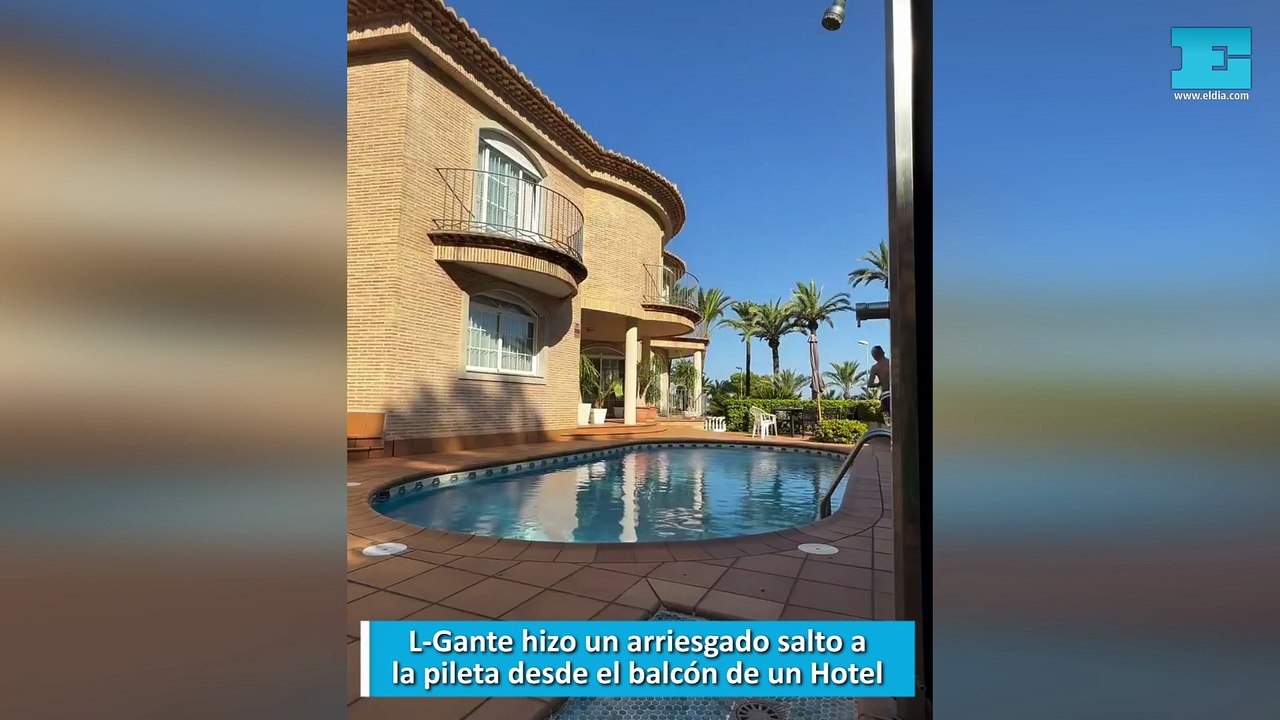 L-Gante hizo un arriesgado salto a la pileta desde el balcón de un Hotel