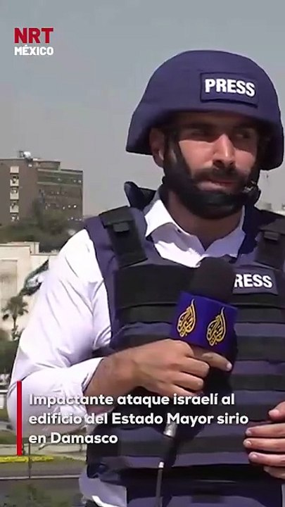 Se registró un at@que aéreo israelí dirigido contra el edificio del Estado Mayor sirio en la ciudad de Damasco. Imágenes grabadas por un reportero que se encontraba en las cercanías captaron el momento exacto de las expl0siones, que iluminaron la noche en