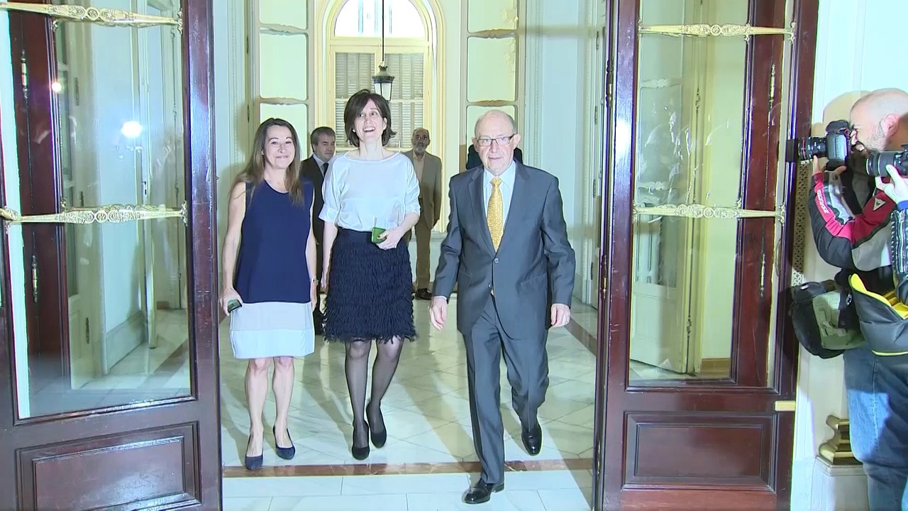 Imputado el exministro Montoro por presuntamente beneficiar a empresas gasísticas