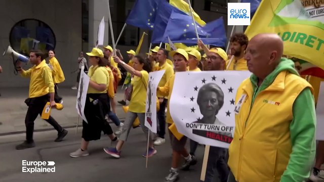 Von der Leyen unveils hugely increased 'strategic' €2 trillion EU budget