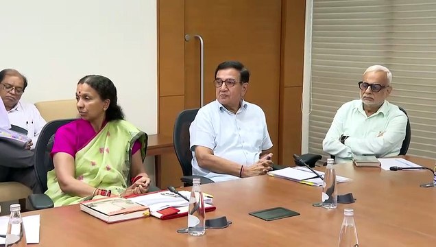 GANDHINAGAR HIGH IMPACT PROJECT REVIEW MEETING BY GUJARAT CM BHUPENDRA PATEL