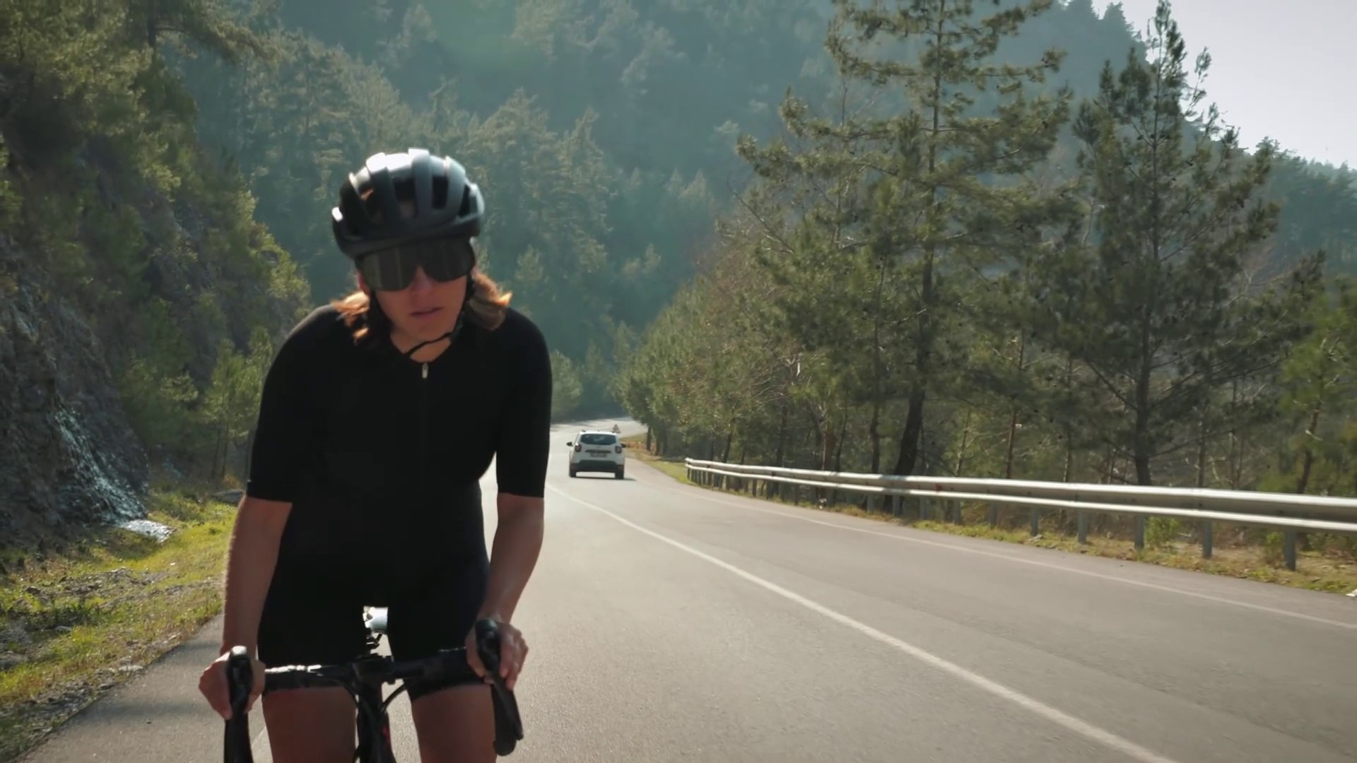 ⁣SPIN FREE. FANTASTIC BICYCLE PERFORMANCE - Rock Music