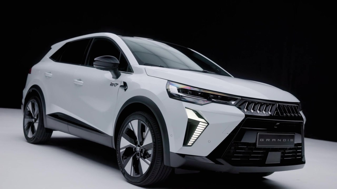 Mitsubishi Grandis Preview