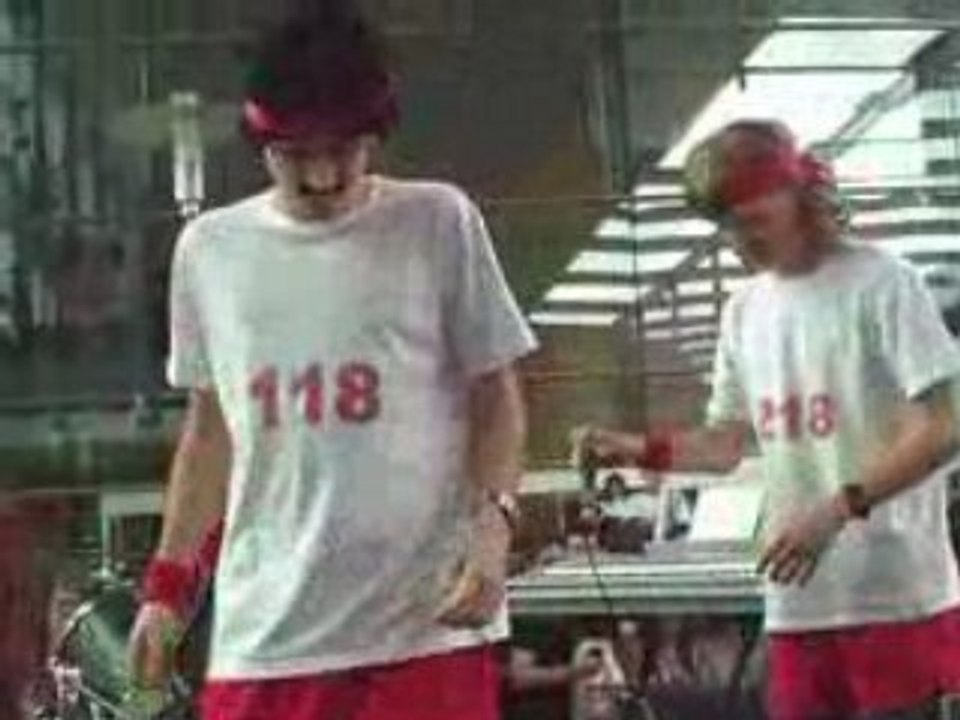 Peguy en fête 2008 - Parodie 118 218