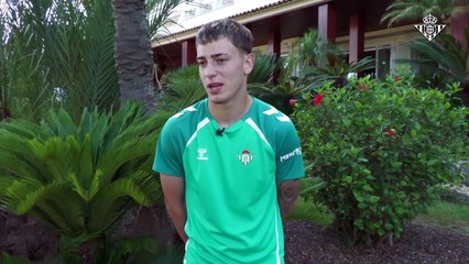 Morante escenifica la ilusión de canteranos en la pretemporada: "No me lo creía cuando me llamaron"