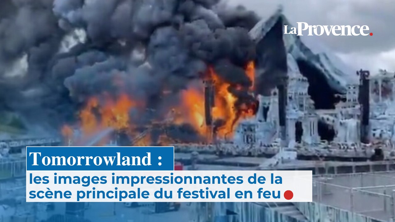Tomorrowland : les images impressionnantes de la scène principale du festival en feu
