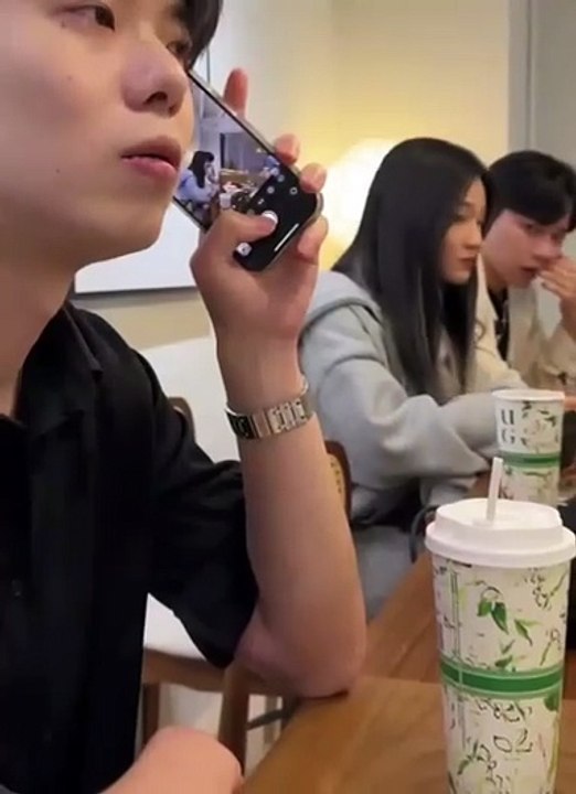 Forgot to off the camera 🤣😂