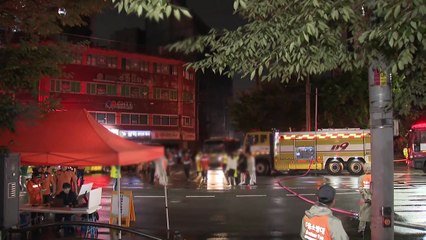 광명 아파트 주차장 화재...3명 심정지 / YTN