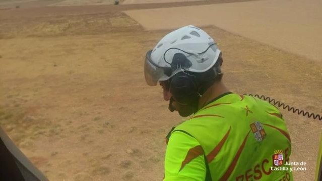 El Grupo de Rescate y Salvamento de la Junta durante la operación en la que ha sido encontrado el cuerpo sin vida del hombre desaparecido en la provincia de León