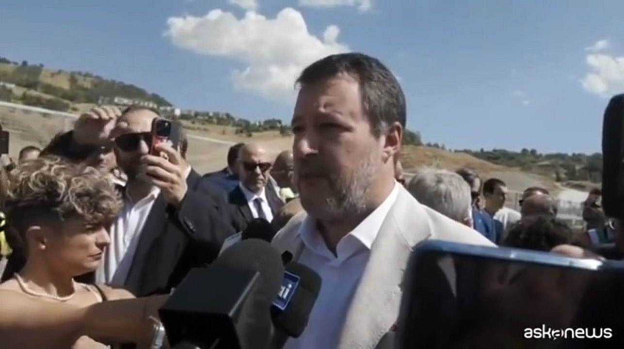Salvini: "Israele ha diritto di difesa ma non deve colpire civili"