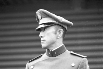 El día que Yukio Mishima quiso morir como kamikaze y un resfriado lo salvó