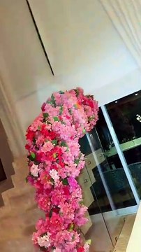 Filha de Scheila Carvalho e Tony Salles celebra 15 anos com festa luxuosa; confira