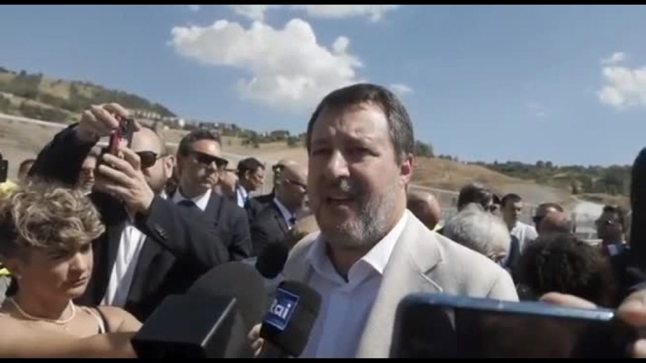 Salvini: "Israele ha diritto di difesa ma non deve colpire civili"