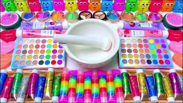 Satisfying Video DIY Slime ASMR Mixing Random Lipsticks Makeup Cosmetics Glitters into Glossy Slime