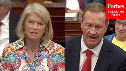Lisa Murkowski Introduces Bill To Protect Public Broadcasting Funds From Cuts, Then Schmitt Objects