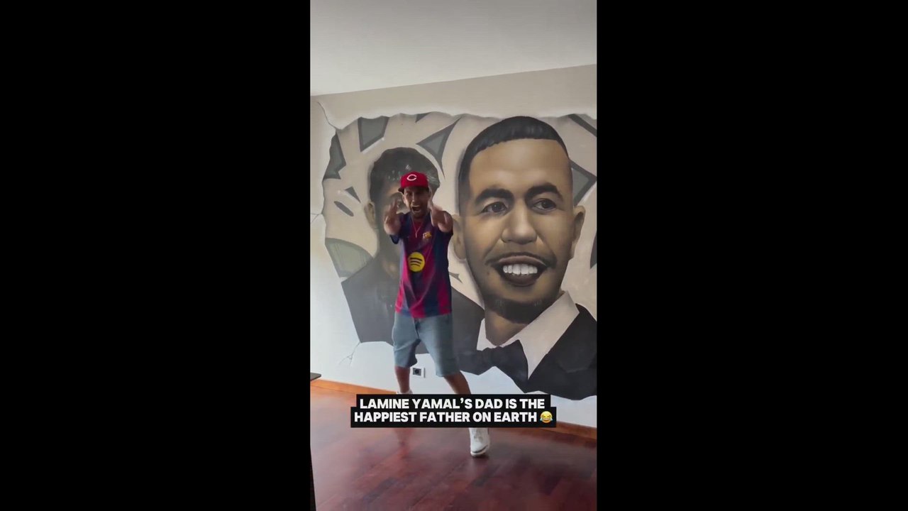 El baile del padre de Lamine Yamal con el '10' a la espalda