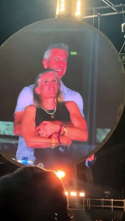 The CEO of one of the largest tech companies in the world was just caught on camera having an affair with his head of HR 🤦🏻‍♂️