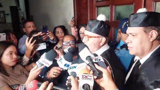 Juez impone prisión domiciliaria a todos los imputados del caso de corrupción