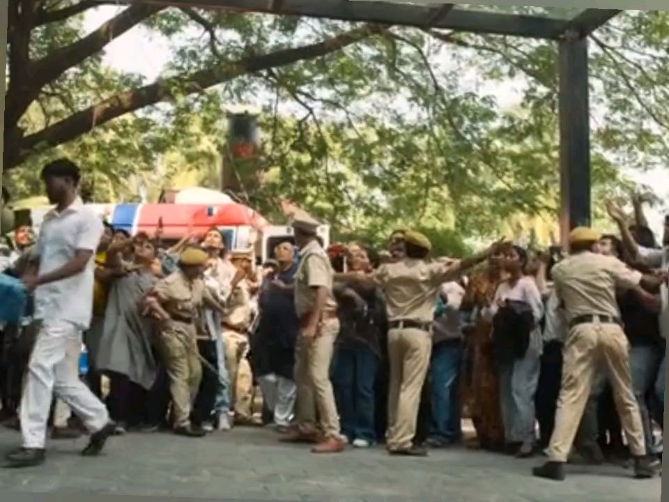 kamjor ladki ka baap