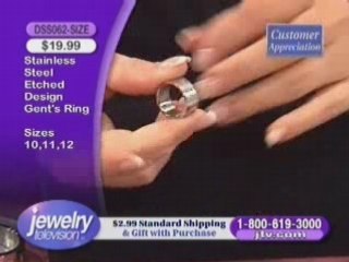 DSS062 - Stainless Steel Etched Design Gents Ring