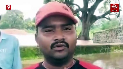 खाट पर मरीज जाता है अस्पताल, शिवपुरी में सड़क के लिए तरस रहे ग्रामीण