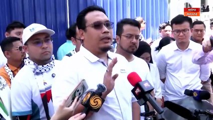 Demo bantah Nick Adams: Malaysia tak perlu Nick Adam... Nik dah ramai