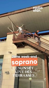 Soprano arrive sur la scène des Sunset Live des Terrasses. #soprano #sunsetlive #concert #live