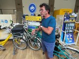 Offrez vous un vélo de facteur - Reportage TL7 - TL7, Télévision loire 7