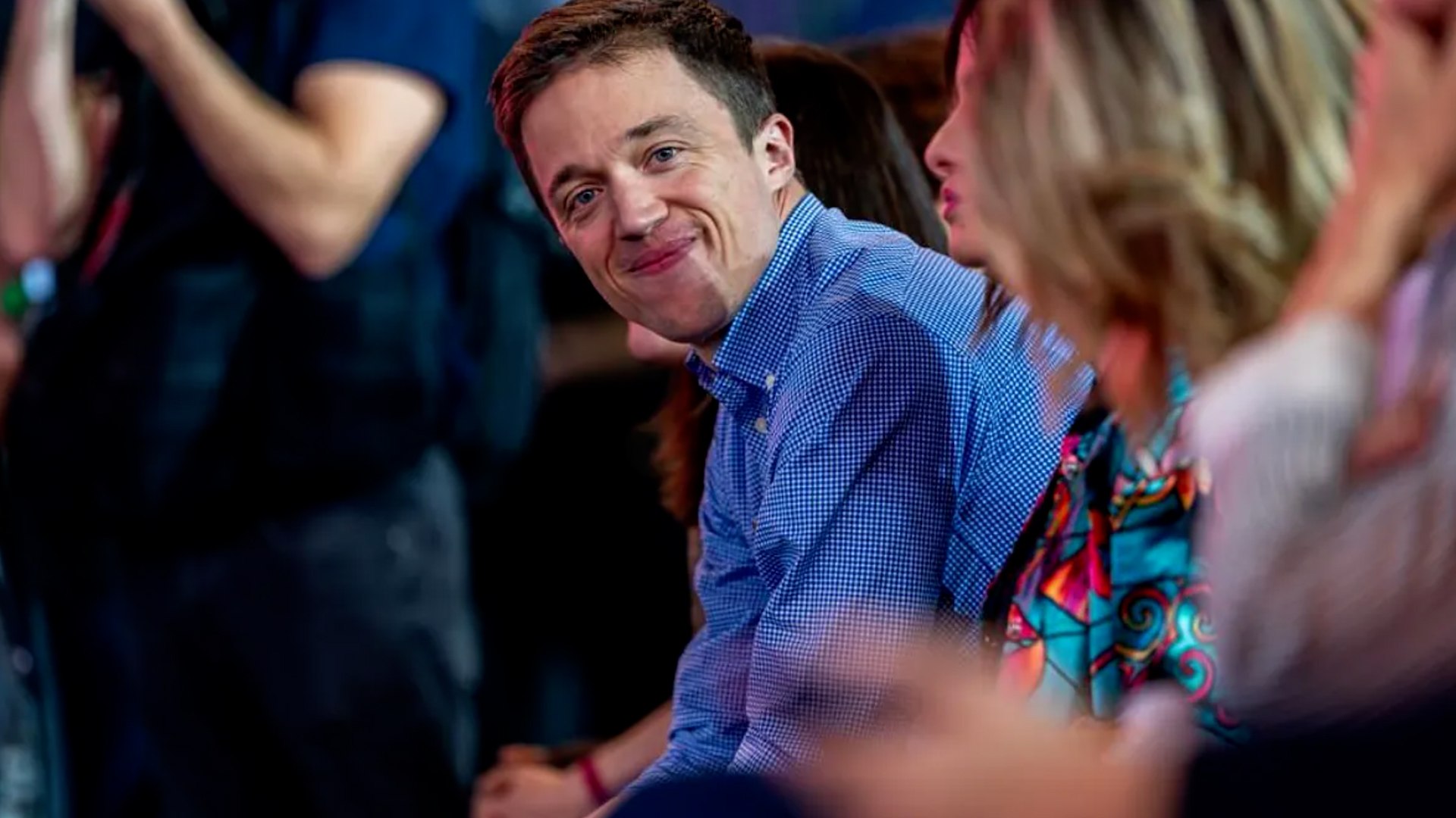 En la declaraci�n de Borja, amigo de Errej�n, ante el juez de Instrucci�n de Plaza de Castilla Adolfo Carretero, el joven admiti�, a preguntas del abogado de Moulia�, Alfredo Arri�n, haber mantenido cuatro conversaciones telef�nicas con Errej�n, todas ellas de m�s de un minuto, y haberle dicho: "�Qu� plan hay?"..