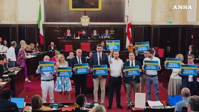 Milano, il sindaco Sala e la Giunta contestati in Consiglio comunale