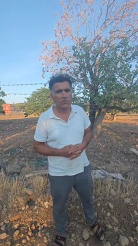 Şanlıurfa’nın Karaköprü ilçesine bağlı Esemkulu köyünde asırlardır ayakta duran keten köynek cinsi fıstık ağaçları, susuzluk tehlikesiyle karşı karşıya