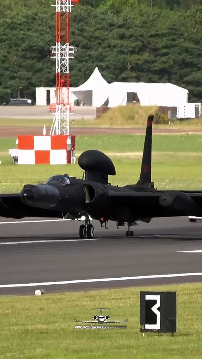 Legendary U-2S 'Dragon Lady (80-1070) Arrival at RIAT 2024! USAF Spy Plane Lands at Fairford Airshow