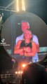 Oups... Un célèbre PDG surpris avec sa maîtresse par une caméra au concert de Coldplay (Vidéo)